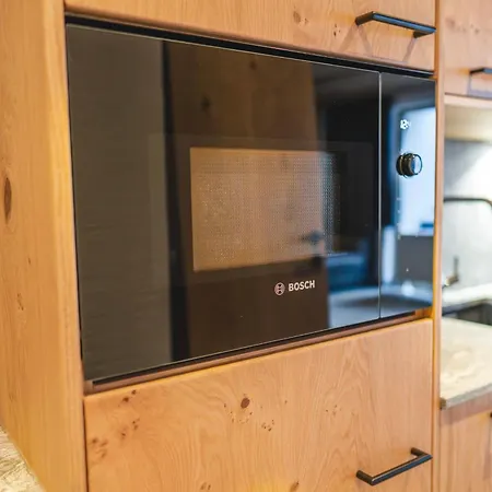 Alpine Essence Luxury In カプルーン